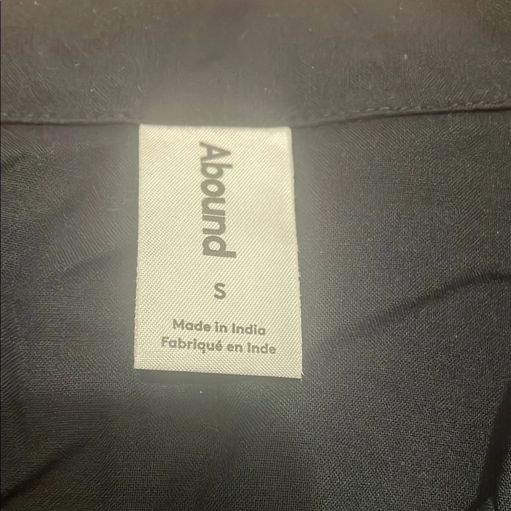 Abound Black Boxy Button Down Shirt with Notched Collar - Picture 4 of 7